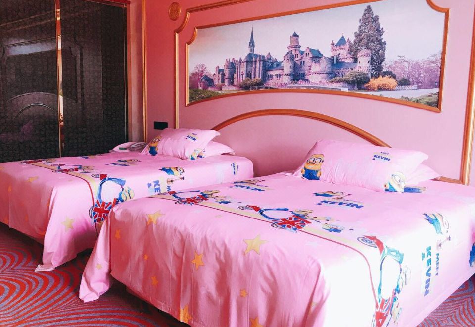 梦幻粉色公主套房