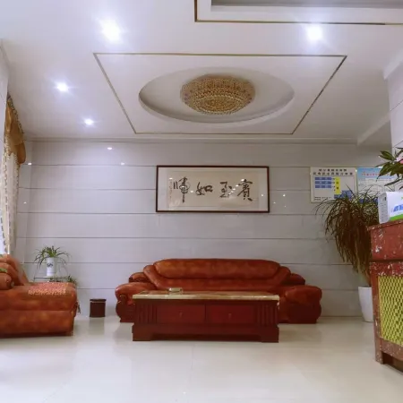 Wuning Sunshine Hotel
