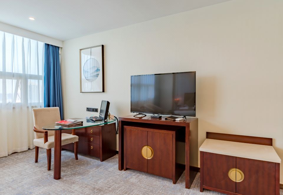 智能行政大床房（小度音箱+助眠床垫）