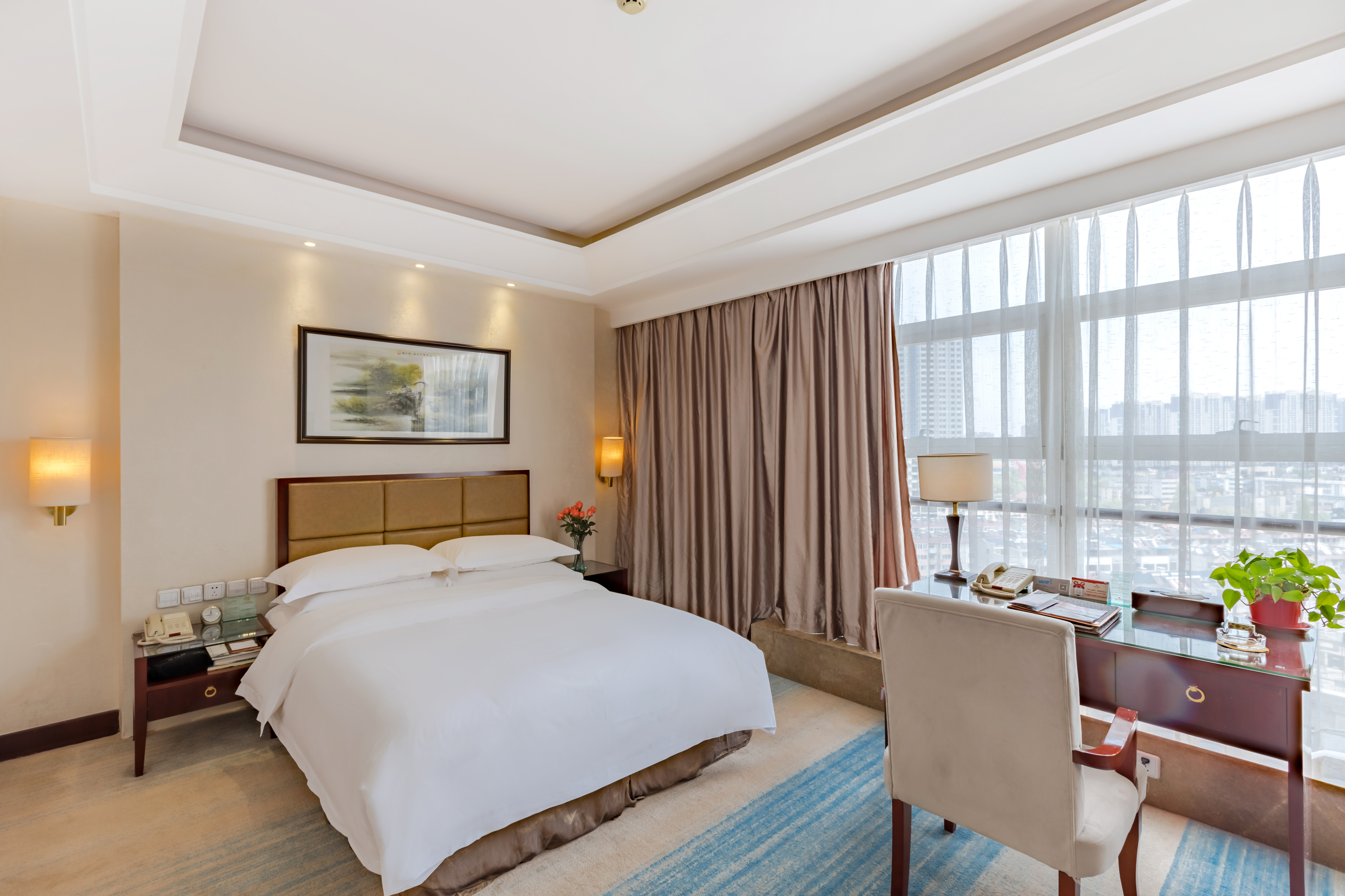 城景高级大床房