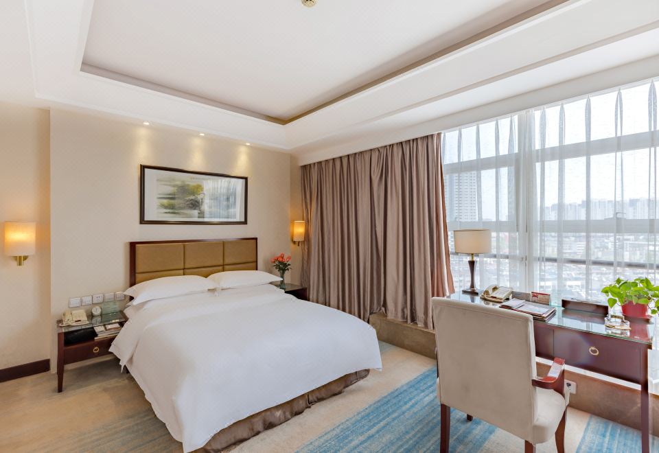 城景高级大床房