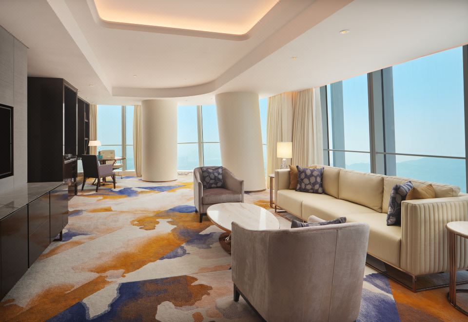 Na Lotus Hotel NanningNalian Suite - Superior Suite With Spacious Area + Private Reception Room