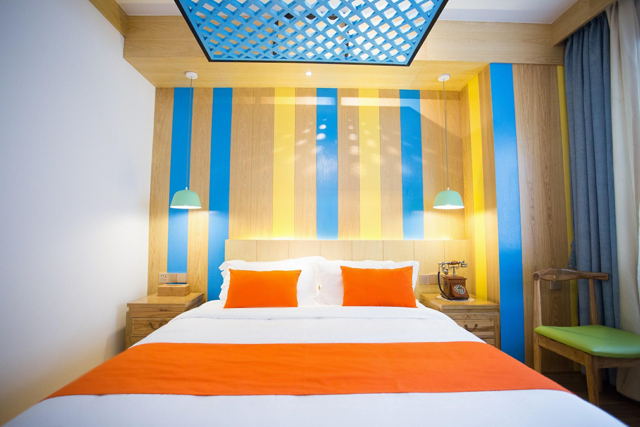 榴花安居大床房