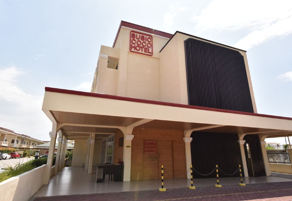 Subic Coco Hotel - Housity