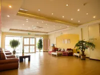 Homeinn Hotel (Guyuan Gaoping Road Municipal Government)