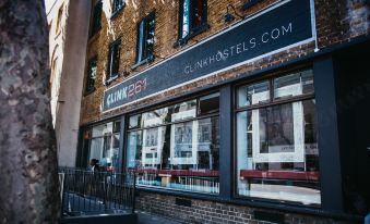 Clink261 Hostel - Housity