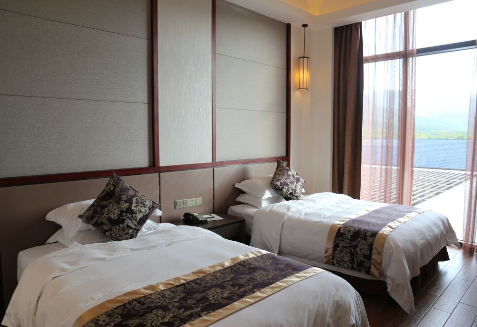 Shui Di Shan Hot Springs ManorDeluxe Multi-level Room