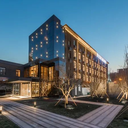 Jingli Hotel (Beijing Heshenghui Dajiaoting Subway Station Branch)