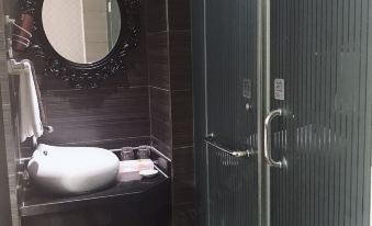 Super 8 Hotel Urumqi Li Yu Shan Lu