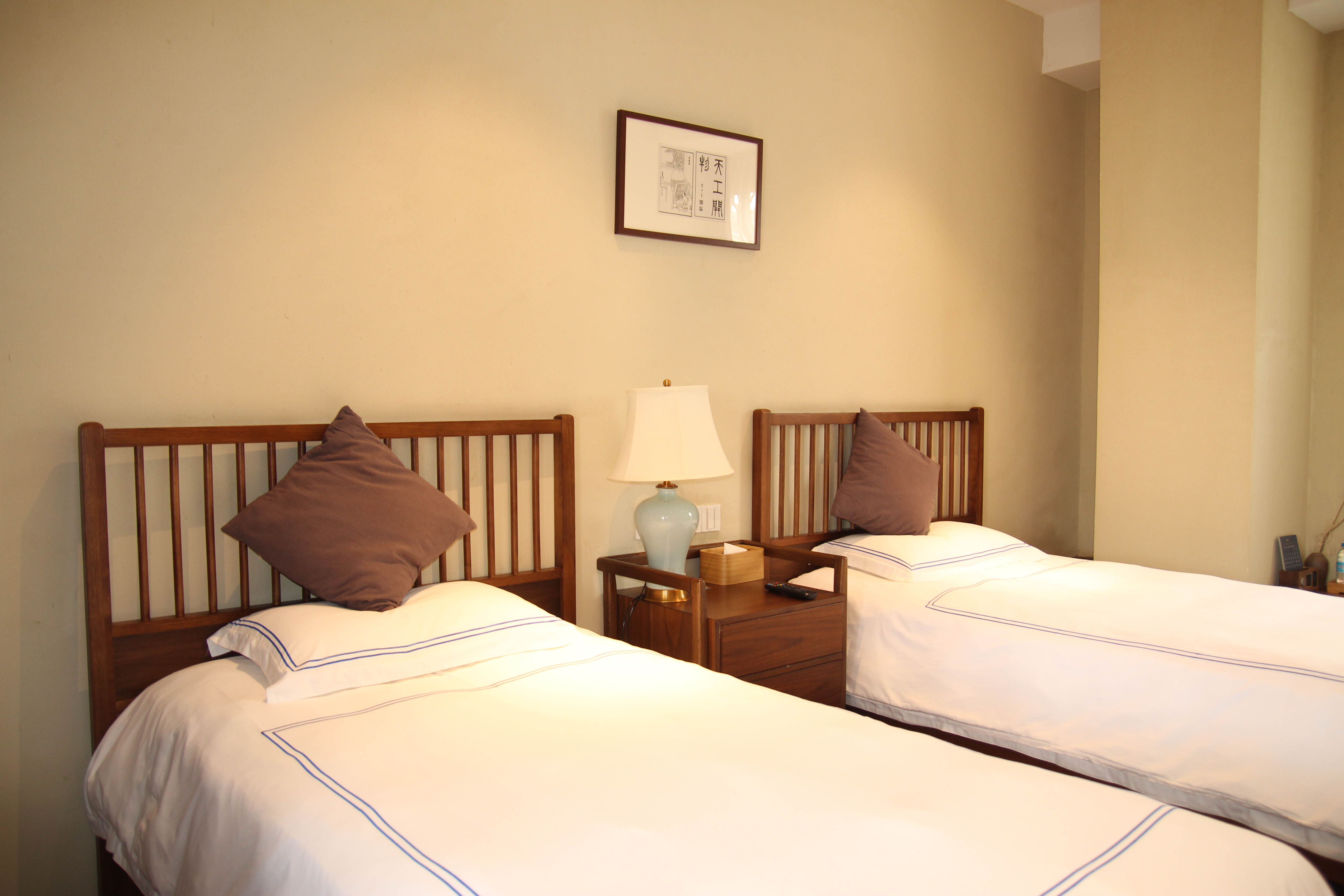 古城艺享豪华双床房