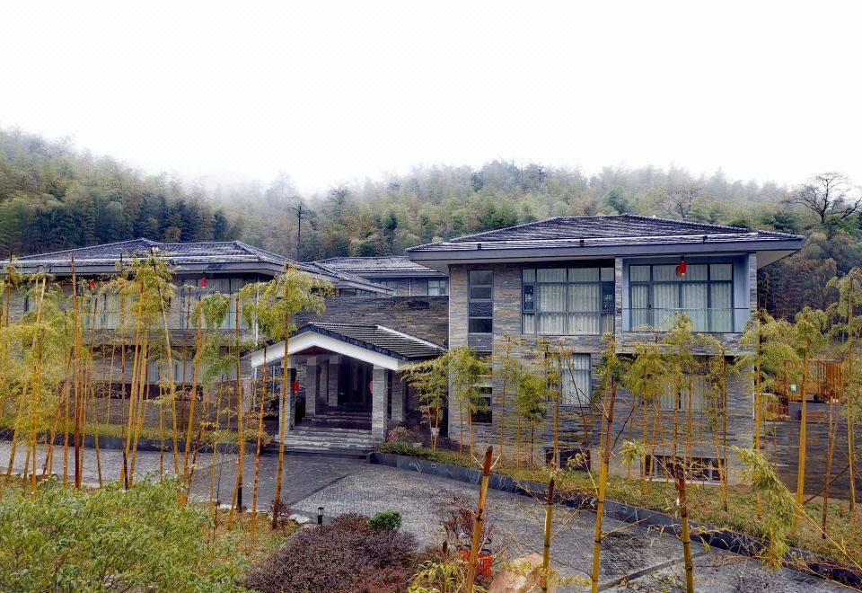 Yixing Bamboos International Conference CenterHot Spring Villa - 3-Room