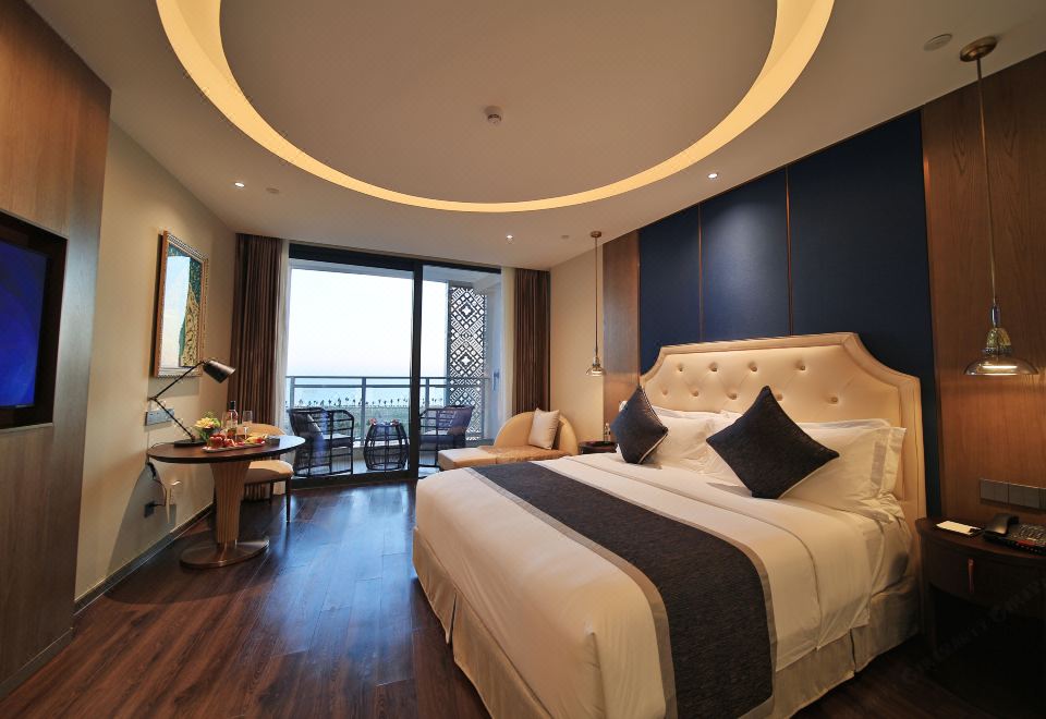 至尊海景大床房