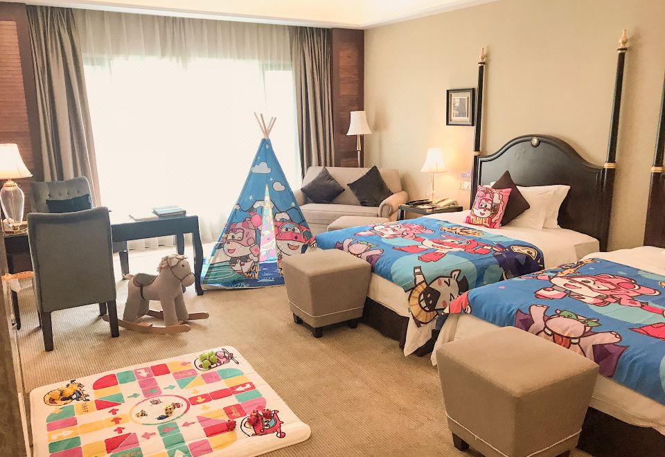 超級飛俠酷芽親子豪華房