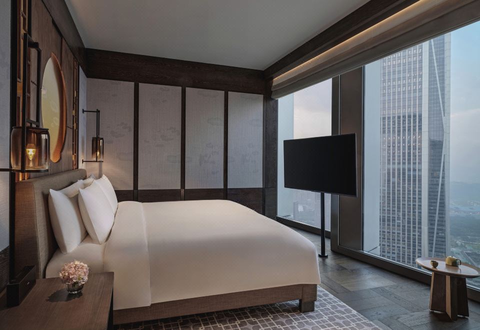 Park Hyatt ShenzhenPark Suite With Skyline View