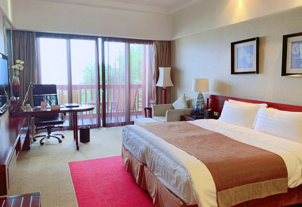 豪华海景大床房