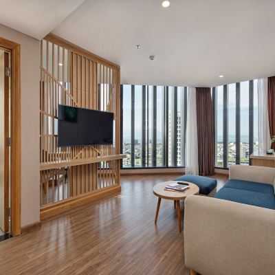 Suite Double With City View