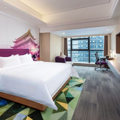 豪華商務大床 潮州財富中心希爾頓歡朋酒店優惠