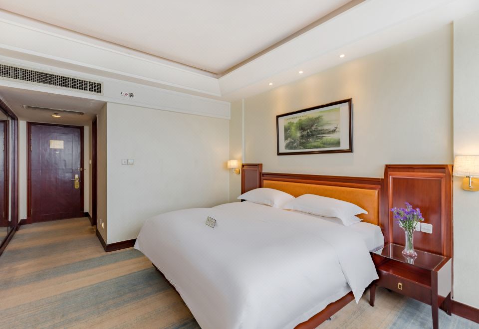 城景豪华大床房