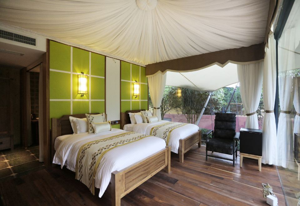 Chengdu Miaoxi Wild Luxury Resort HotelFamily Tent Suite - River-View