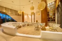 Poly N+ Hotel Hailing Island