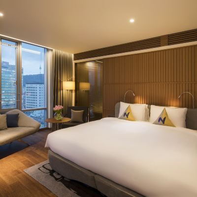 Premier Suite with 1 kingsize bed