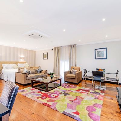 Studio Apartment 130 Queen's Gate Apartments London Promo Code