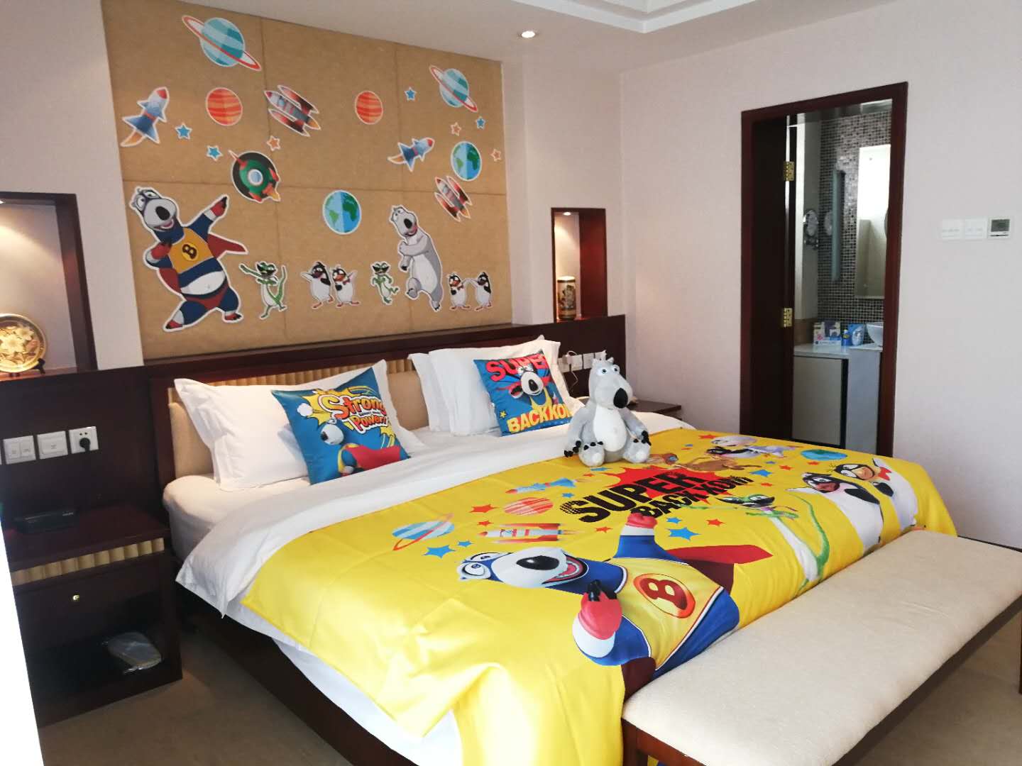 2号楼贝肯熊亲子主题套房