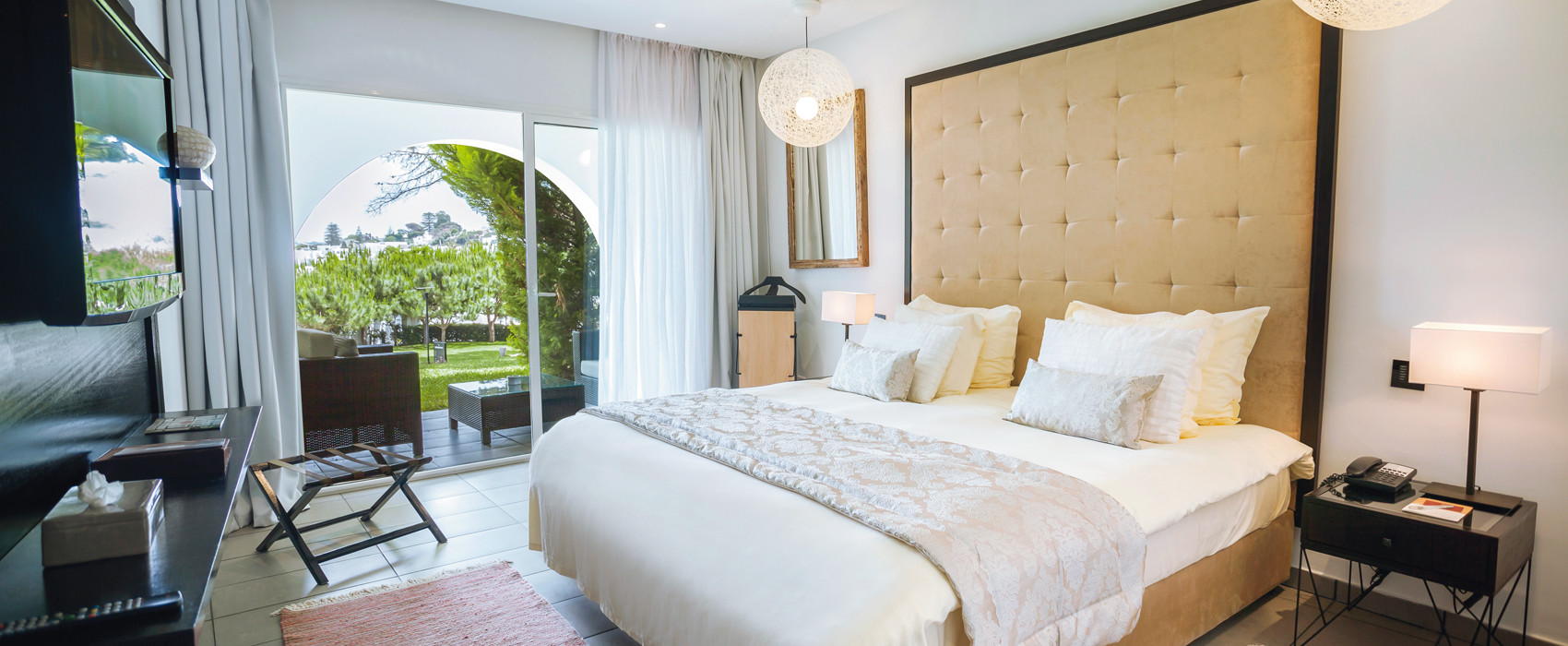 海景高级特大床房