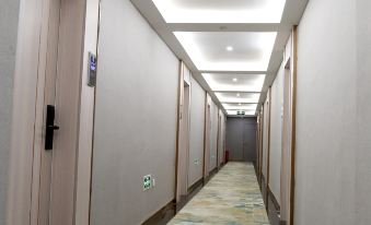 Jiangyou Xiangtai Business Hotel