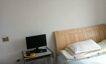 Baby Daily Rental Apartment (Youyi Street)