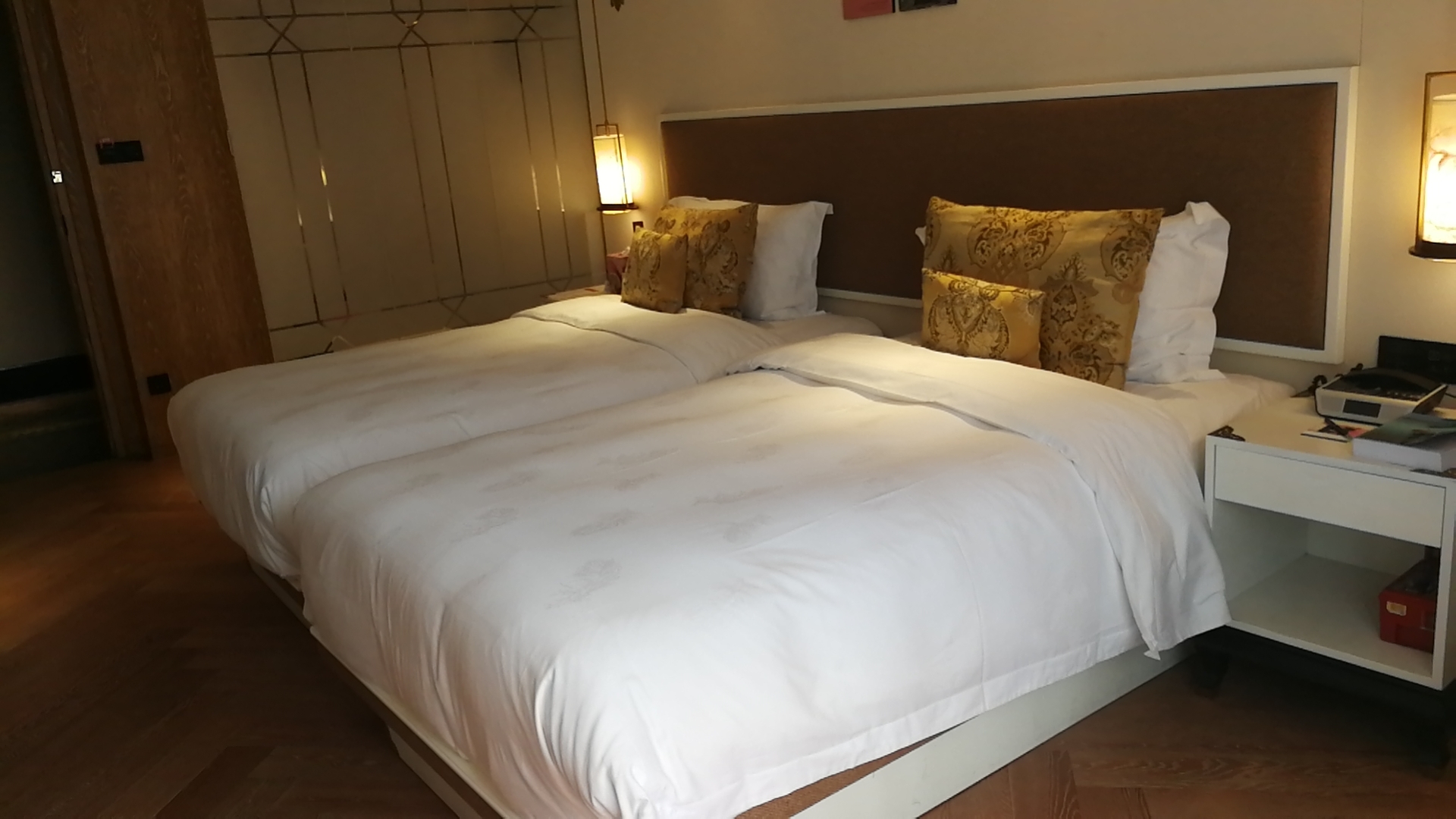 居舍·城景双床房（疗愈高奢洗护品+观景浴缸）