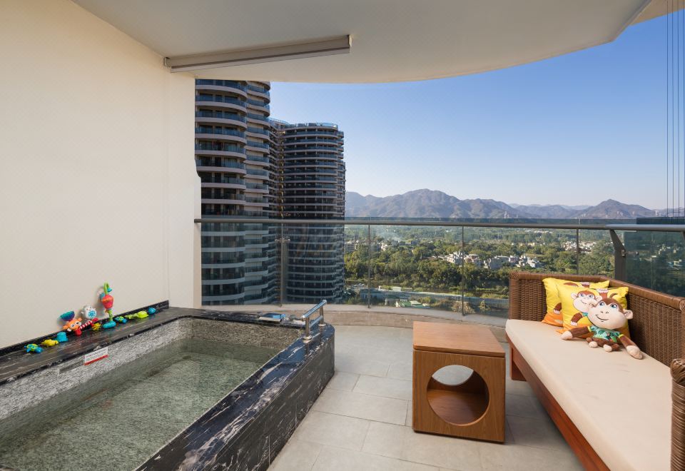 Wyndham NankunshanStar Treasure Family Twin Room