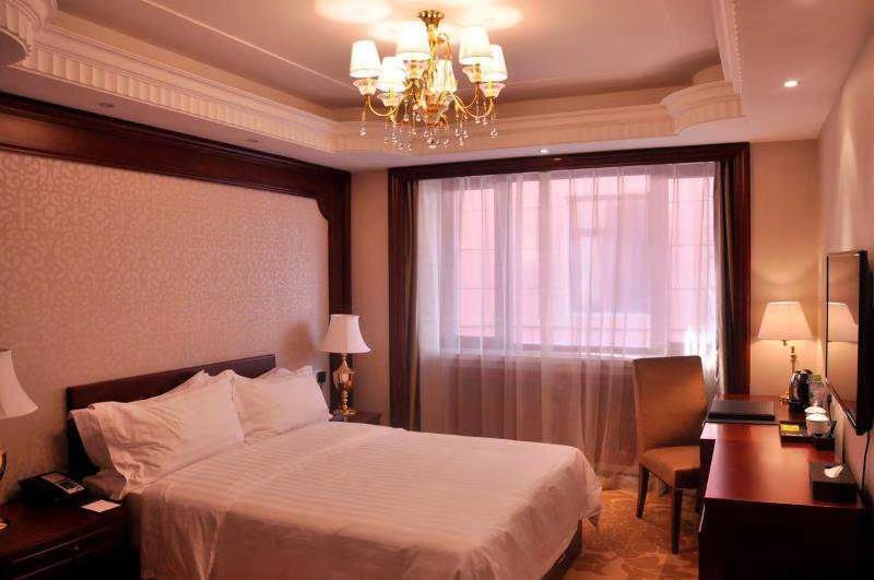 尊享大床房（小冰箱）