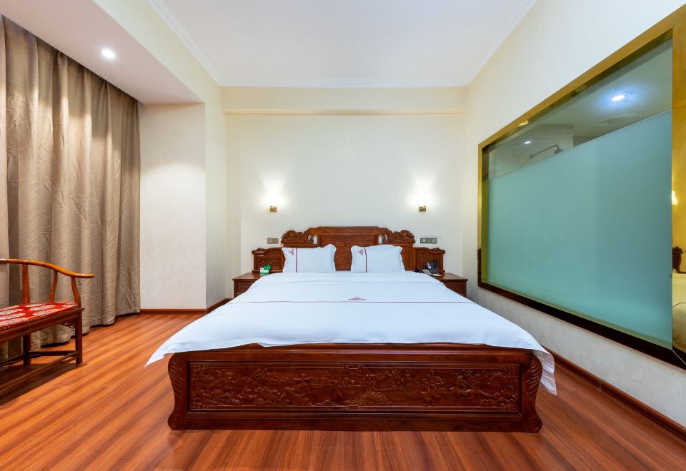 Mahogany Furnished Hot Spring Double Bed Room