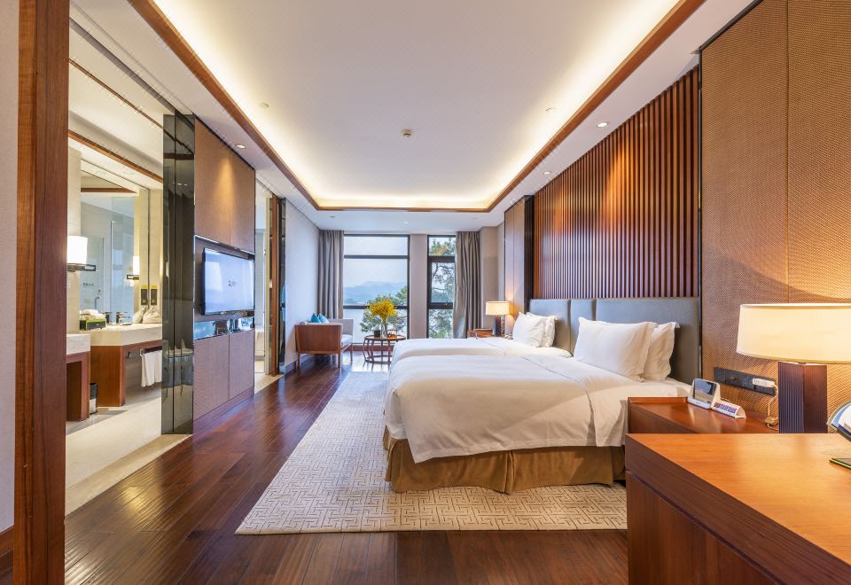 Narada Qiandao Lake ResortDeluxe Lake-view Twin Room