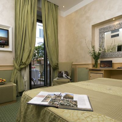 Superior Room with Balcony The Britannia Hotel Promo Code