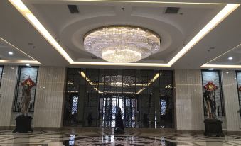 Cangxing Business Hotel (Cangzhou High Speed Railway West Station)