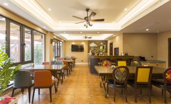 Past To Future - Housity
