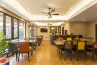 Past To Future Homestay (Shanghai International Resort)