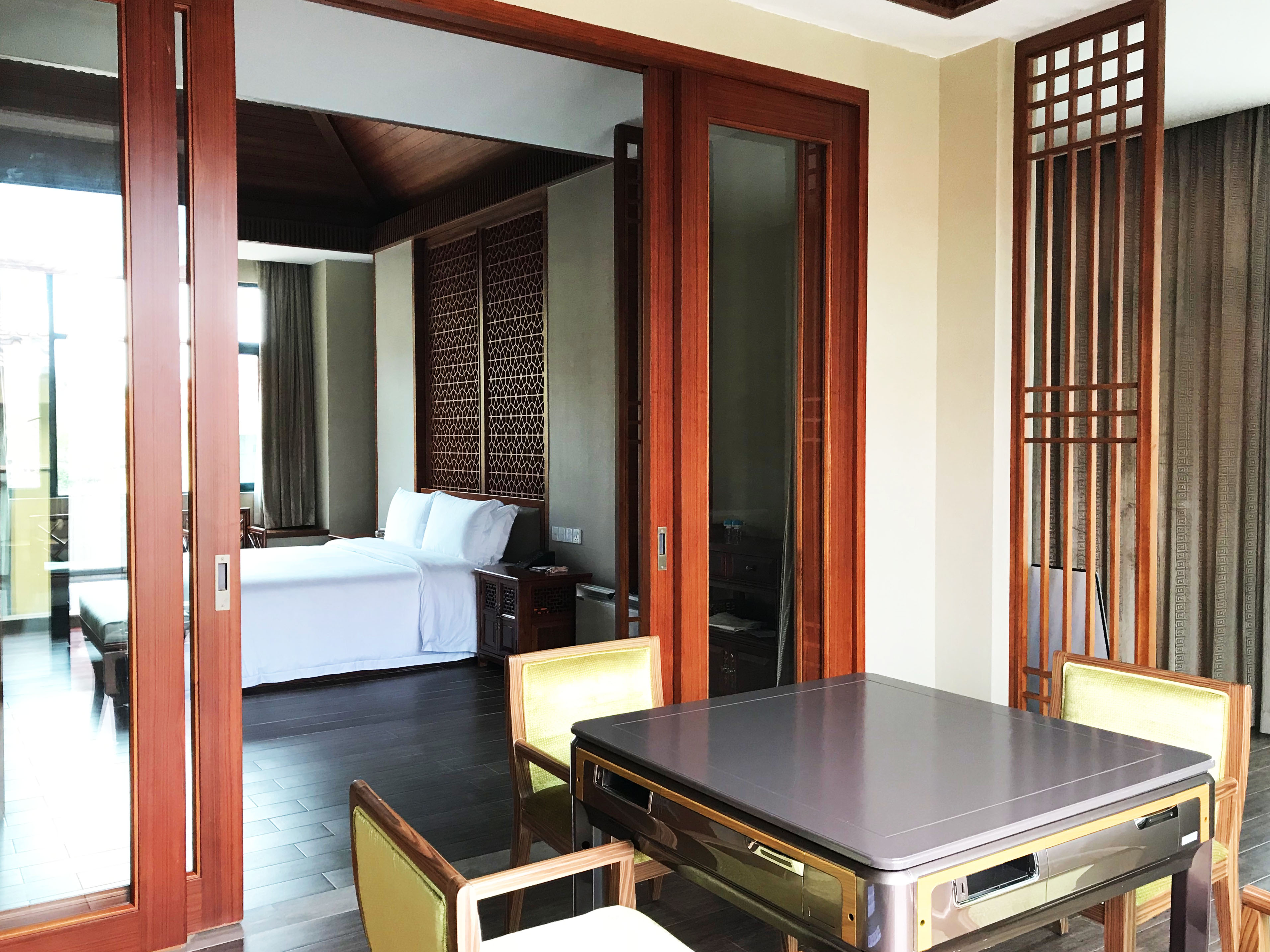 Regal Palace Hot Spring Hotel Guangzhou伴山别墅三房V1-独立泳池-私家泡池-麻将房-私家花园