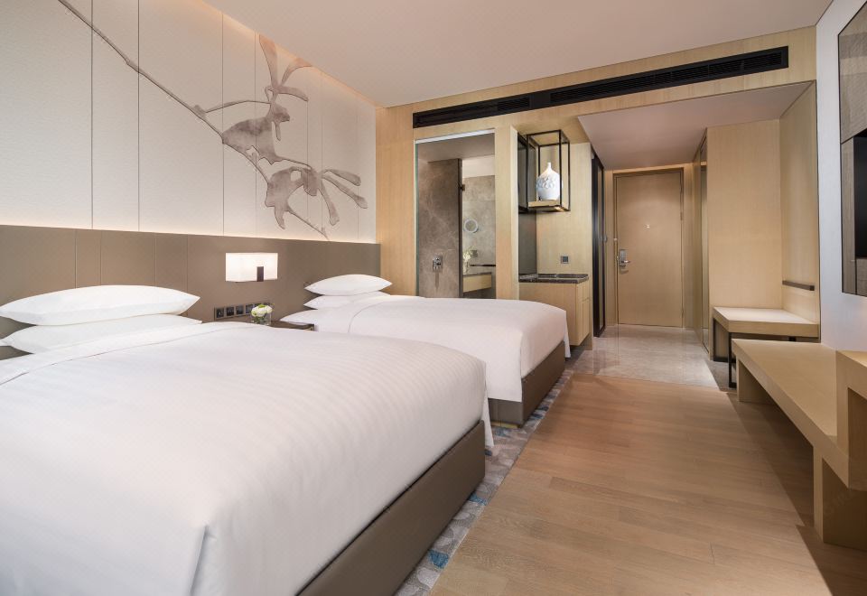 Courtyard by Marriott Shanghai HongqiaoPremier Twin Room