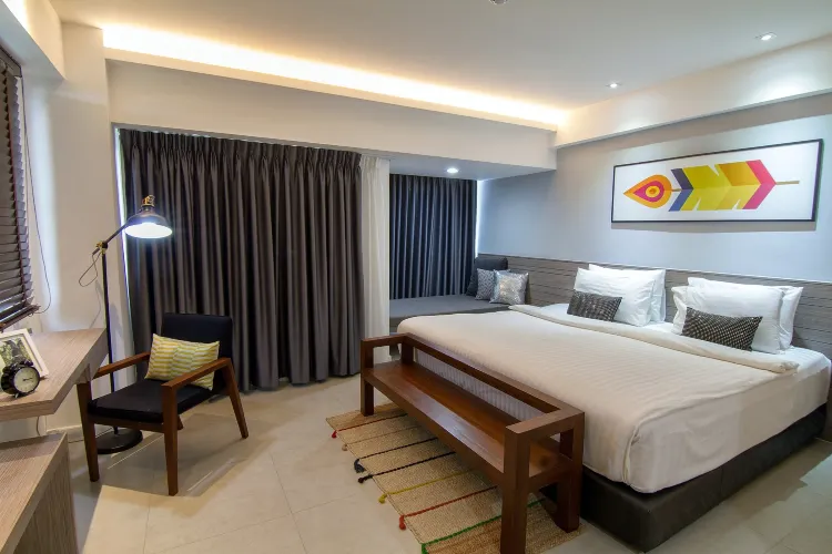 Deluxe Modern Room