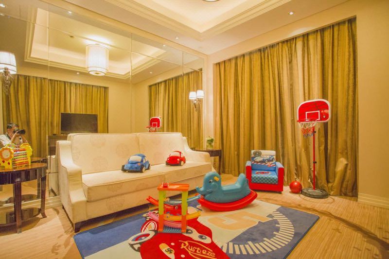 汽车总动员奇趣亲子房