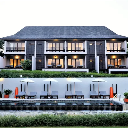 Yoma Hotel, Pai