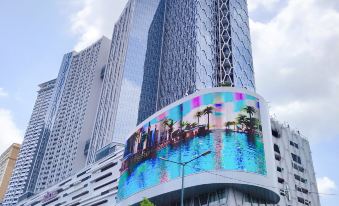 Zhongxin Holiday Hotel - Housity