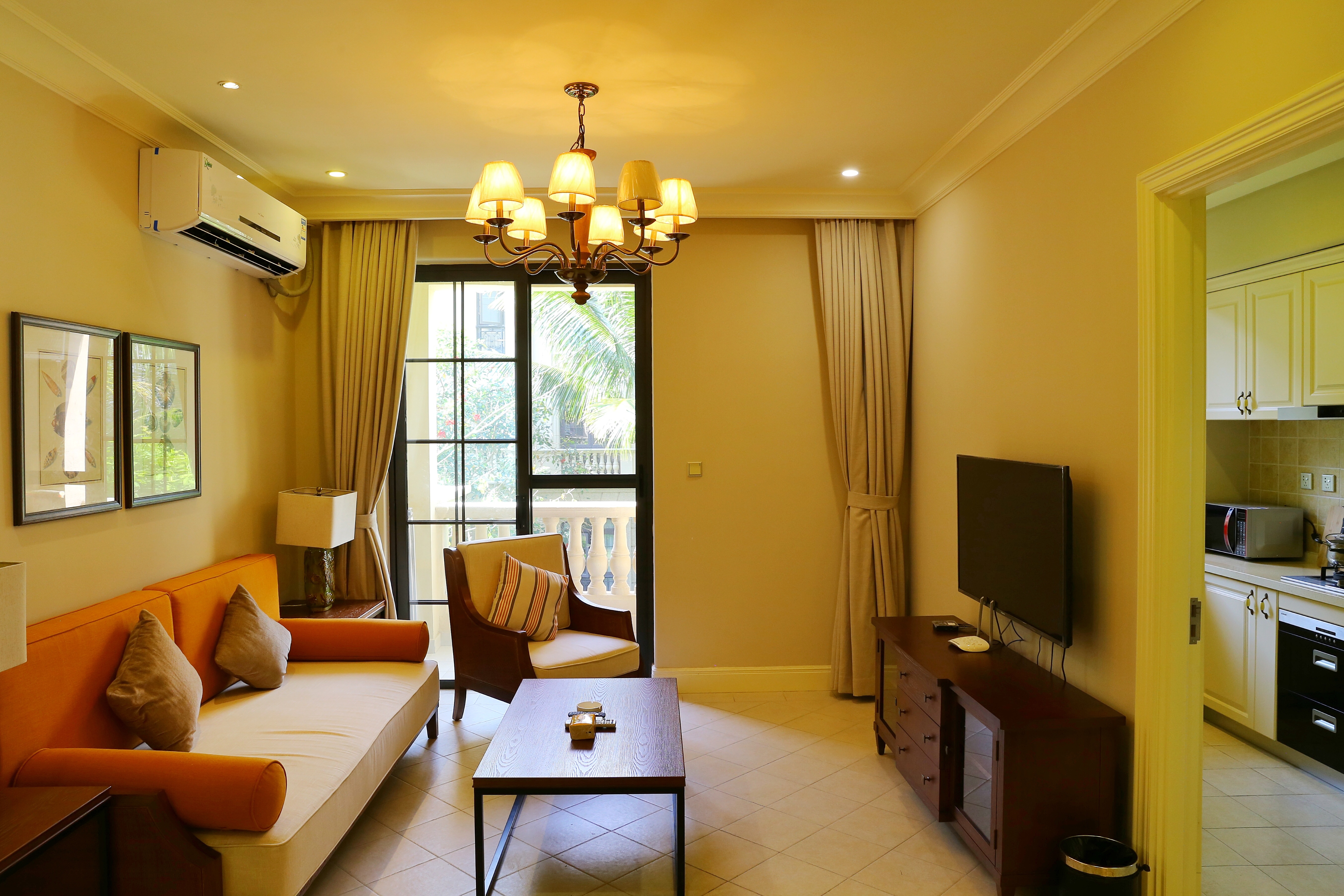 French-Style Garden Room - 2-Bedroom