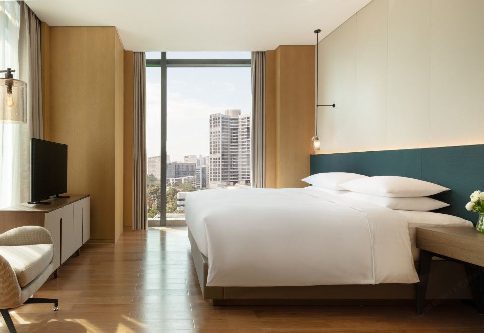 Courtyard Shenzhen BayStudio Suite
