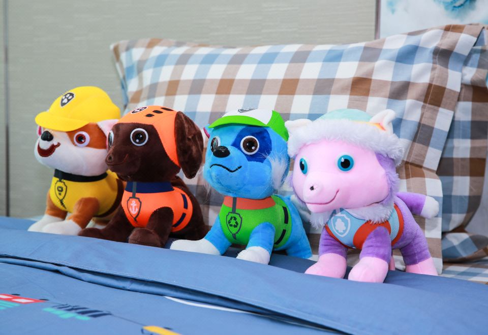 家庭亲子?豪华三人房|小童乐园|小童护栏|小童洗护