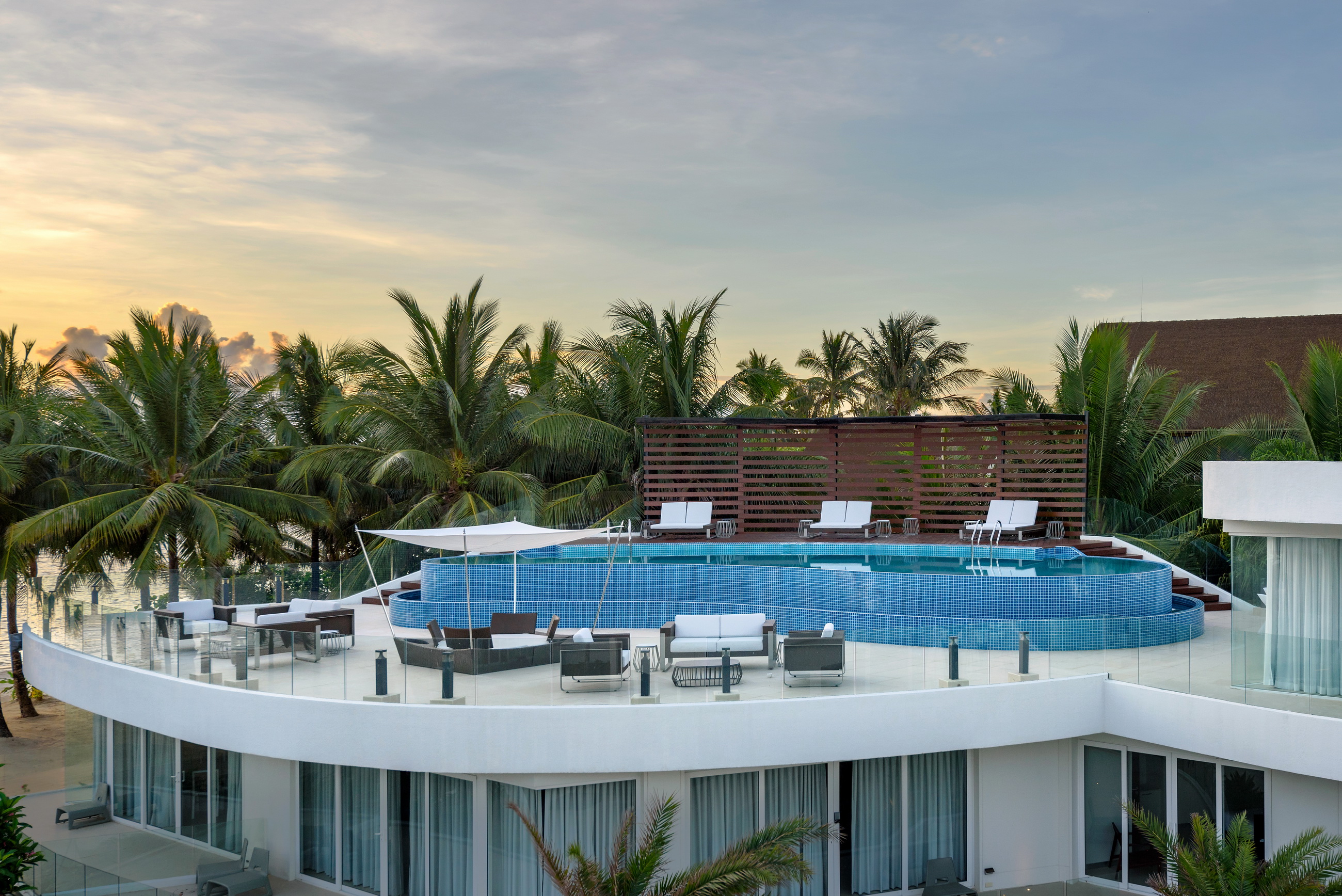 伊维萨岛海景总统套房带私人泳池