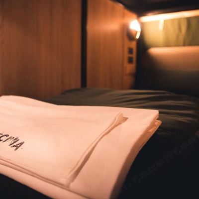 8 Bunk Beds room